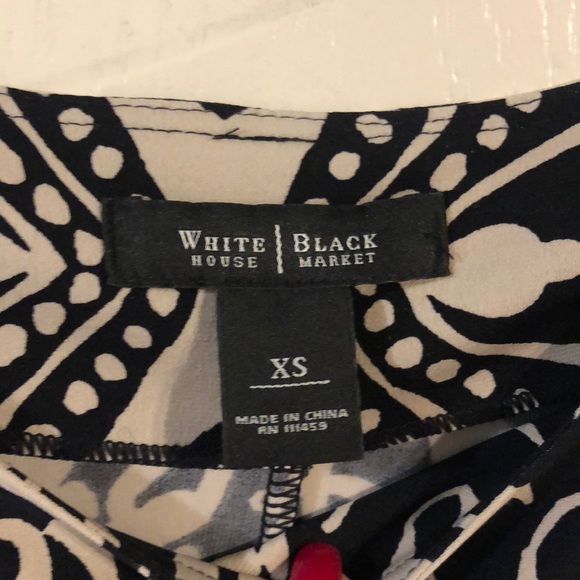 White House Black Market - Picture 4 of 6